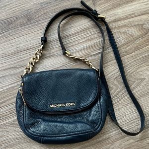 Michael Kors Mini Bedford Navy Leather Crossbody Purse like new!